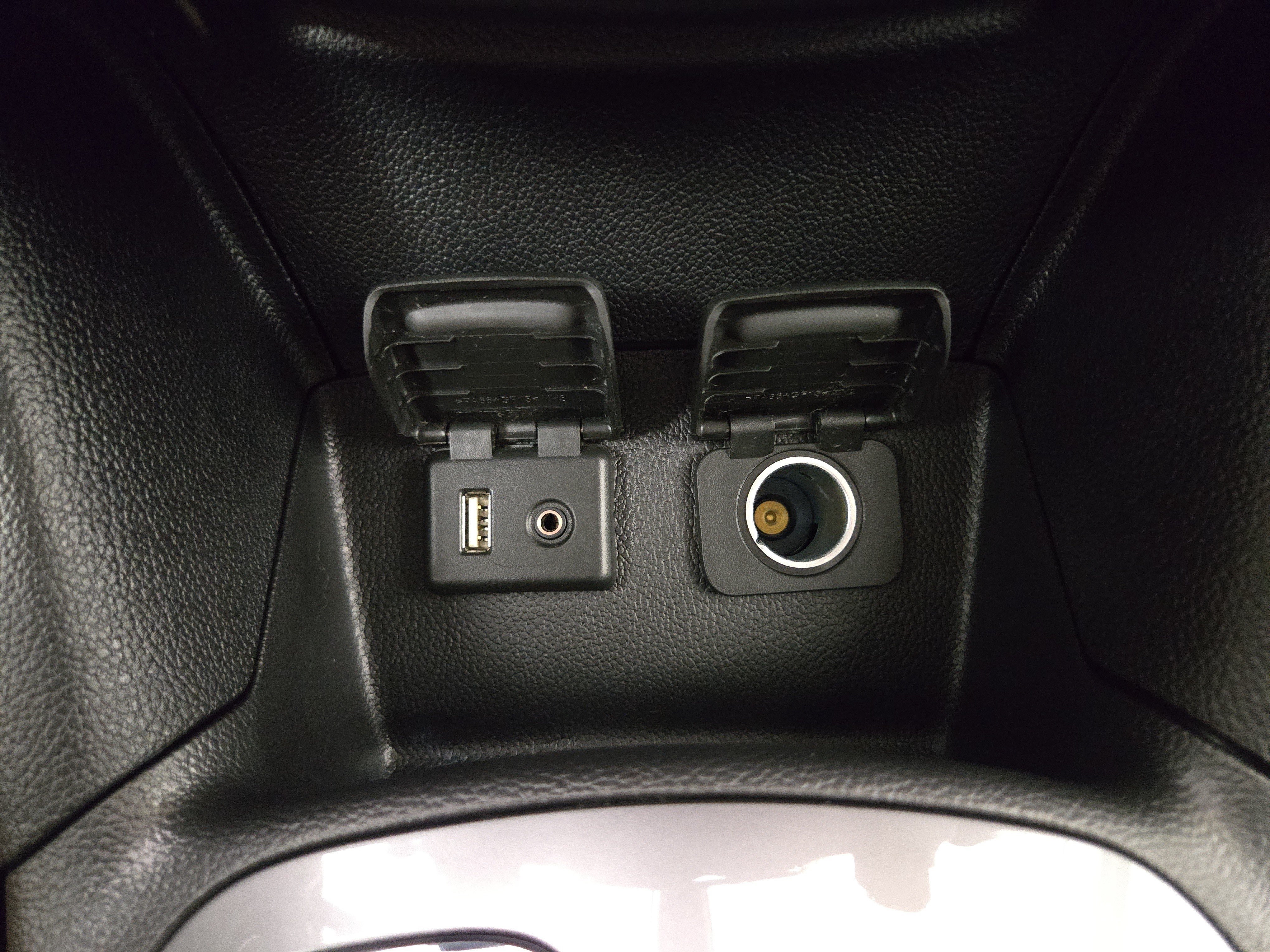 Used 2018 Chevrolet Cruze LT FWD image 25