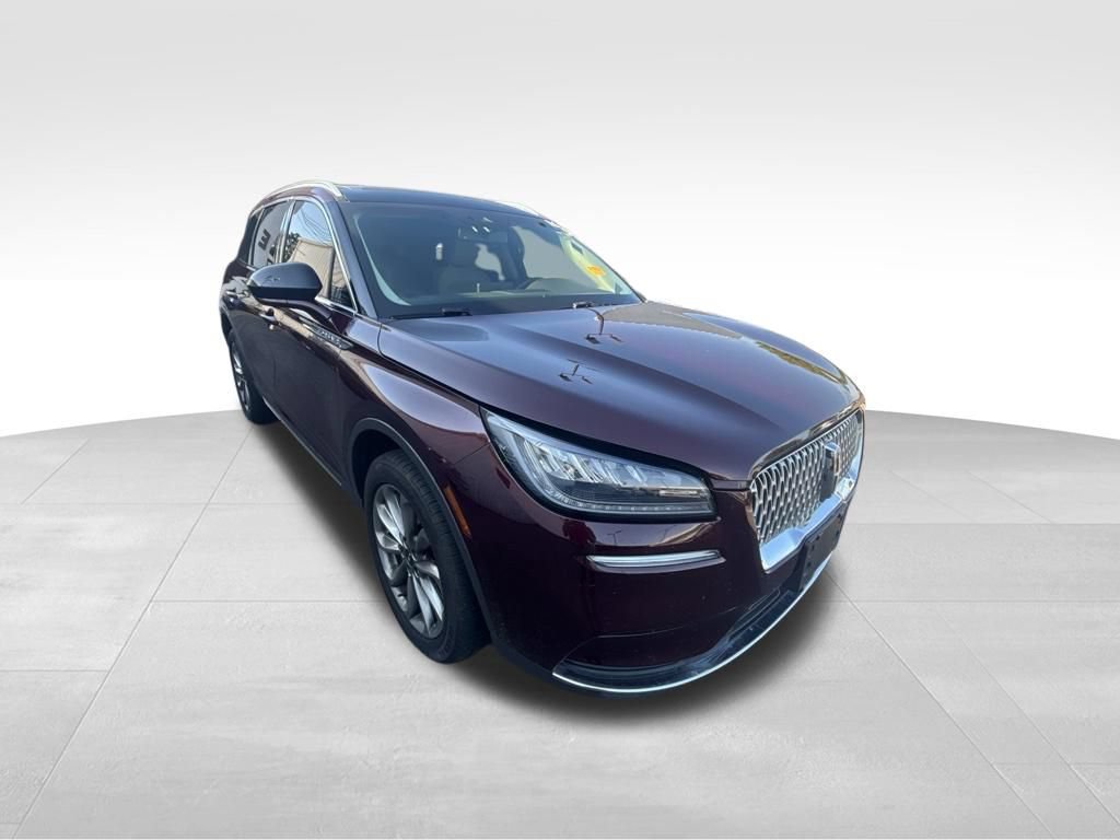 Used 2021 Lincoln Corsair AWD w/ Premium Package image 9