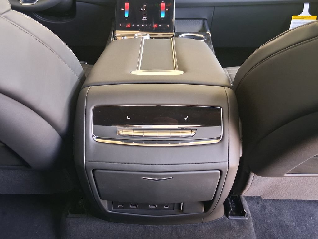 New 2026 Cadillac Escalade ESV V w/ LPO, ONYX Package AWD/4WD image 27