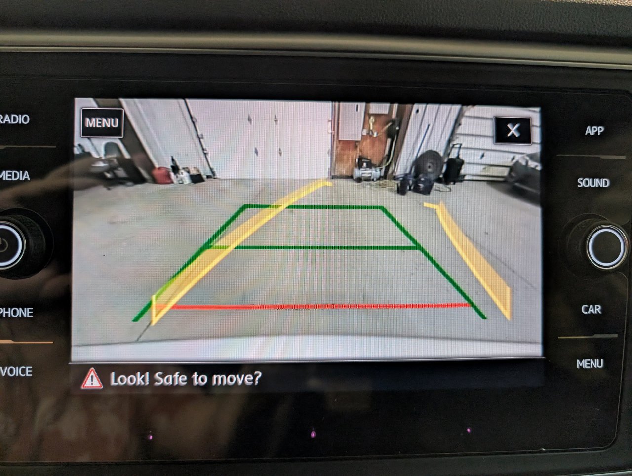 Used 2018 Volkswagen Atlas SE image 5