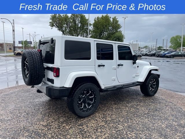Used 2015 Jeep Wrangler Unlimited Sahara w/ Connectivity Group AWD/4WD image 6
