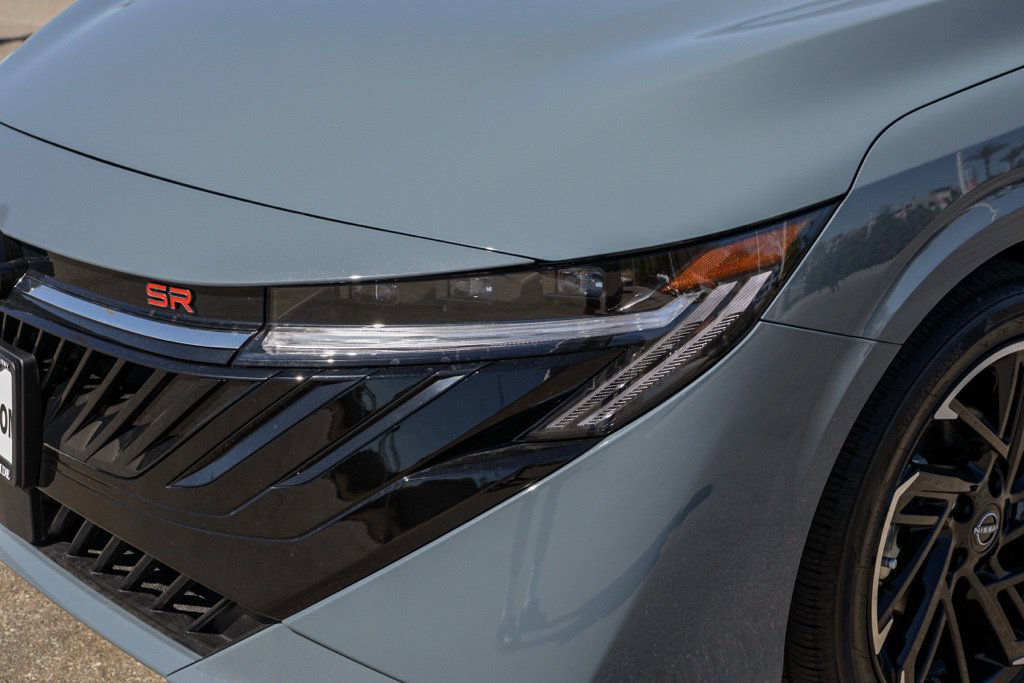 New 2027 Nissan Sentra SR FWD image 11
