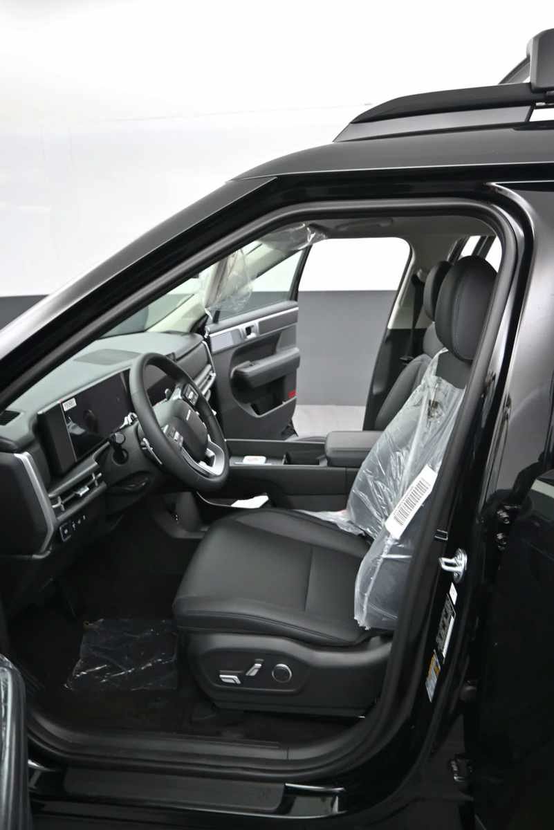 New 2026 Hyundai Santa Fe SEL FWD image 16