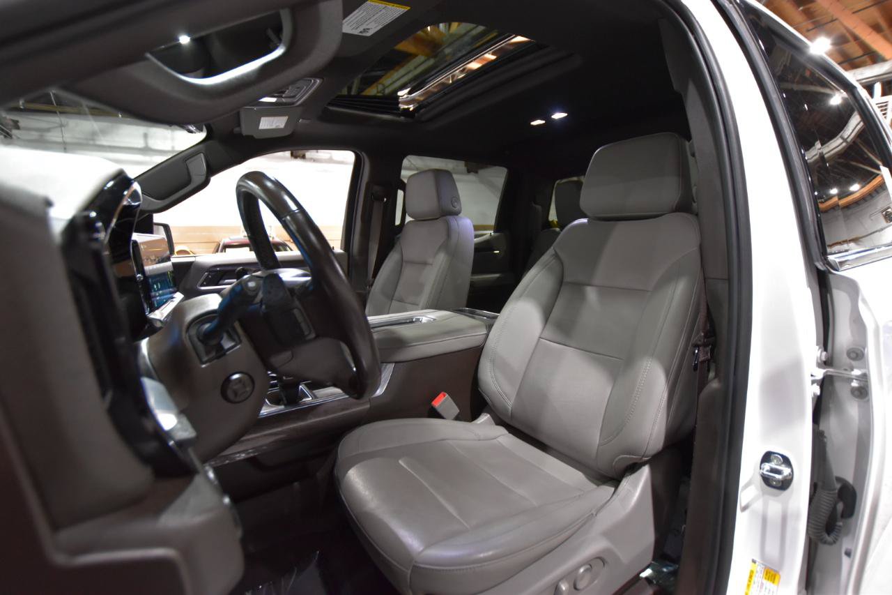 Used 2022 Chevrolet Silverado 1500 LTZ w/ LTZ Premium Package AWD/4WD image 45