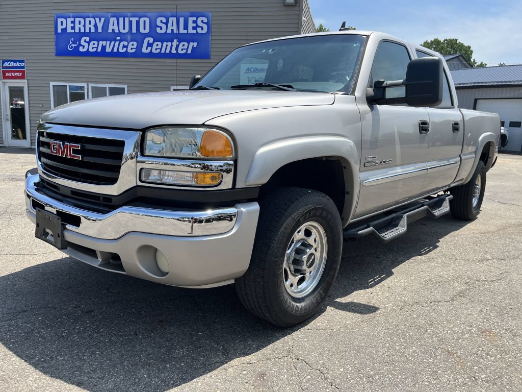 Used 2006 GMC Sierra 2500 SLE w/ Heavy-Duty Power Package AWD/4WD image 2
