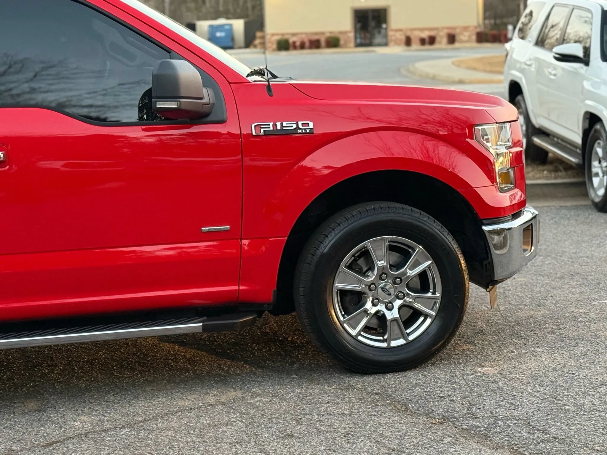 Used 2016 Ford F150 XLT w/ Equipment Group 302A Luxury RWD image 10