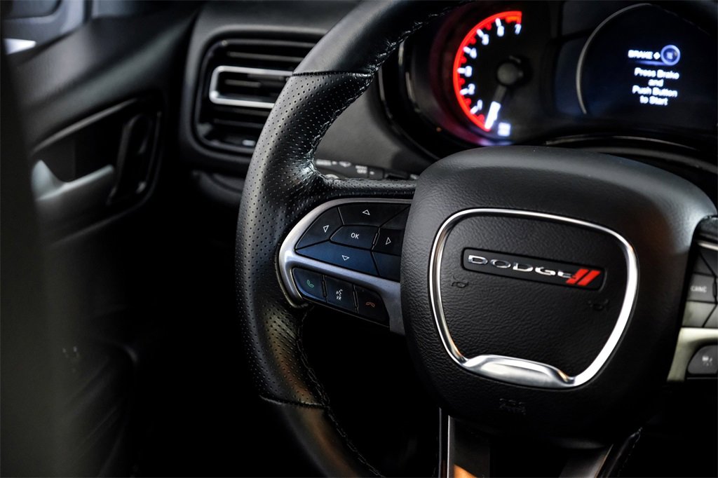 Used 2024 Dodge Durango SXT w/ SXT Blacktop Group image 16