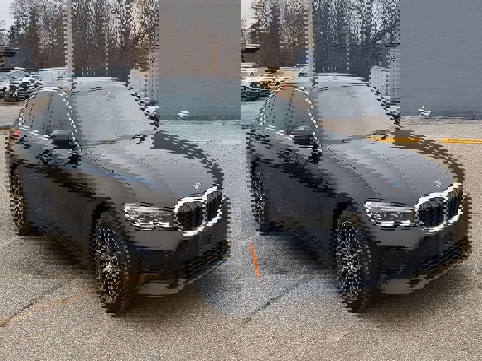 Used 2019 BMW 330i xDrive Sedan w/ Convenience Package image 16