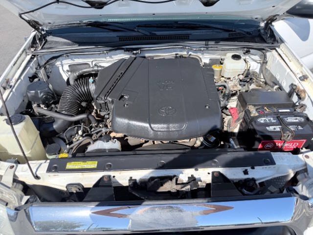 Used 2015 Toyota Tacoma 4x4 Double Cab image 19