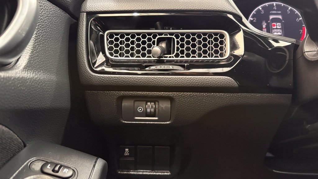 Used 2026 Honda Civic Sport image 31