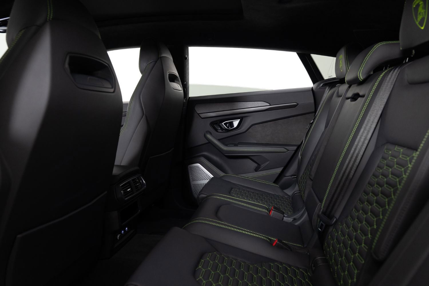 Used 2021 Lamborghini Urus AWD/4WD image 31