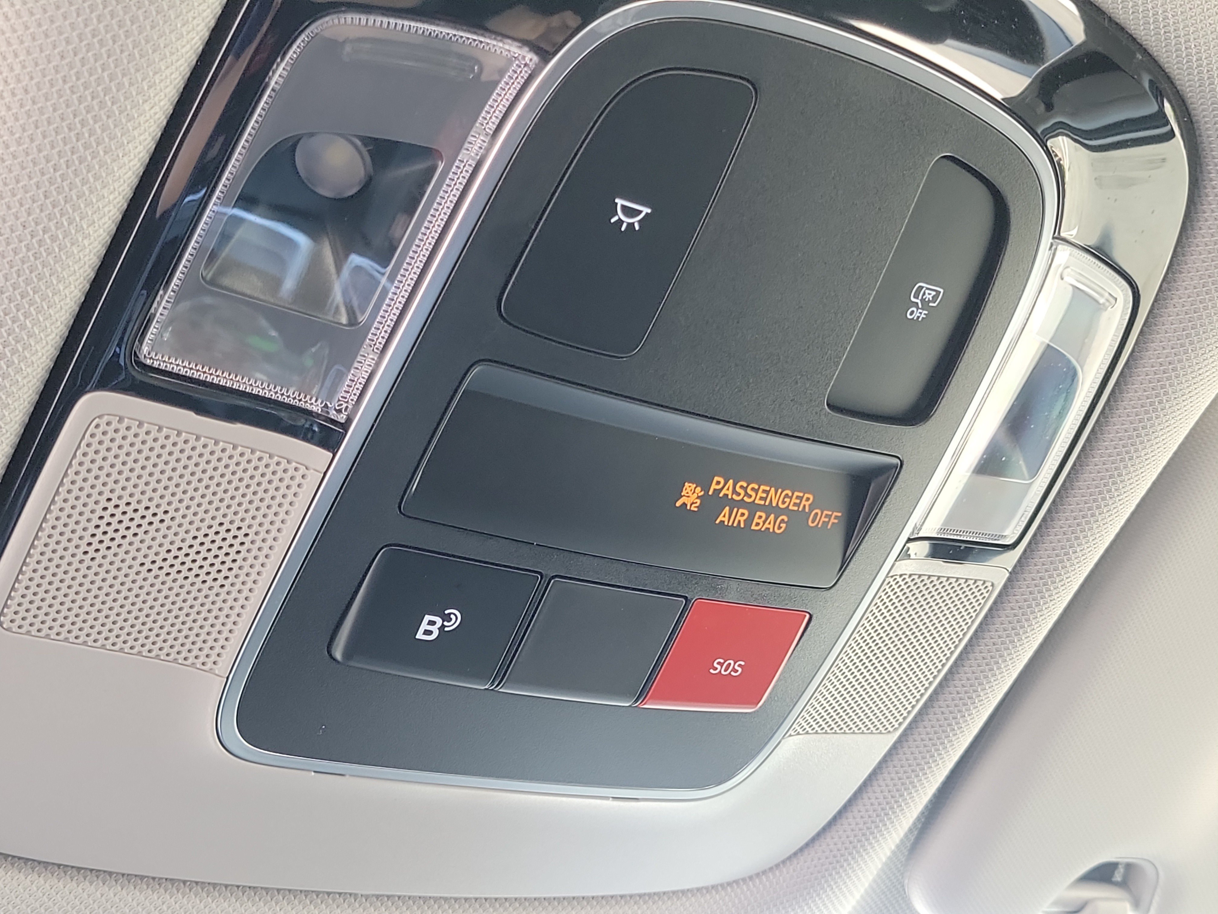 Certified 2025 Hyundai Tucson SE FWD image 18