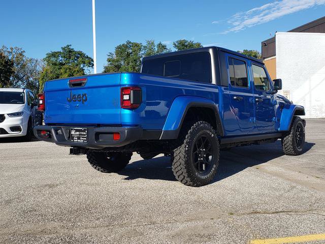 Used 2026 Jeep Gladiator Sport AWD/4WD image 3