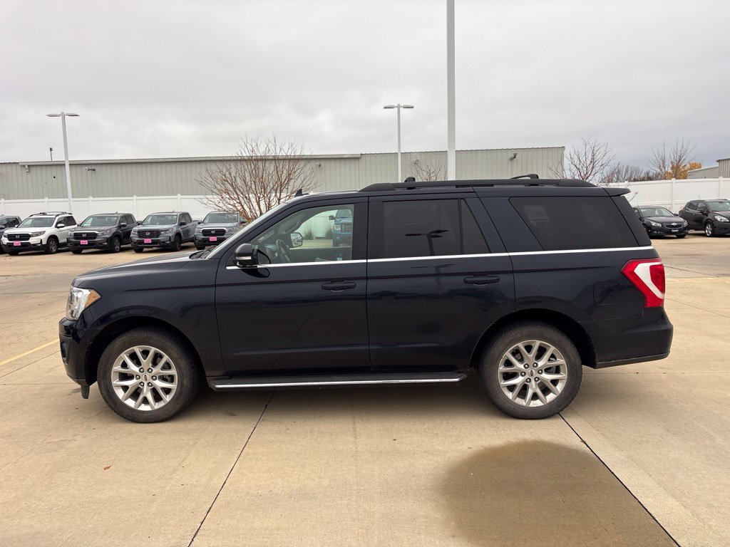 Used 2021 Ford Expedition XLT AWD/4WD image 10