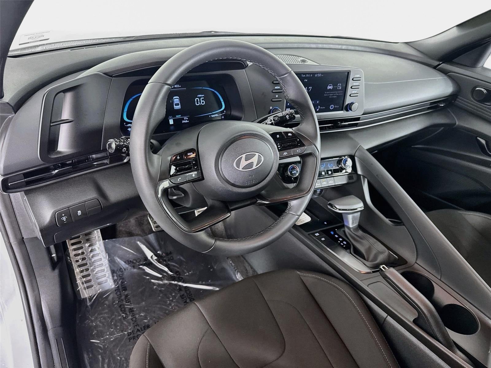 Certified 2026 Hyundai Elantra Sport FWD image 9