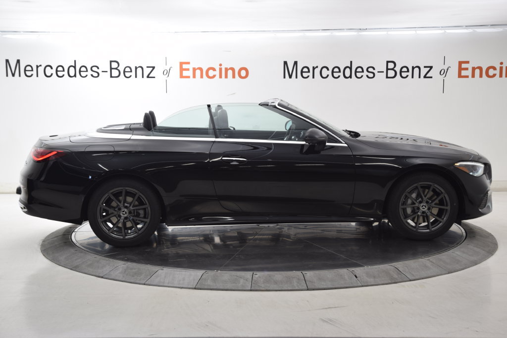 New 2027 Mercedes-Benz CLE 300 4MATIC Cabriolet image 7