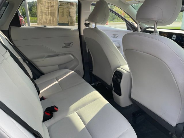 Used 2025 Hyundai Kona SEL AWD/4WD image 11