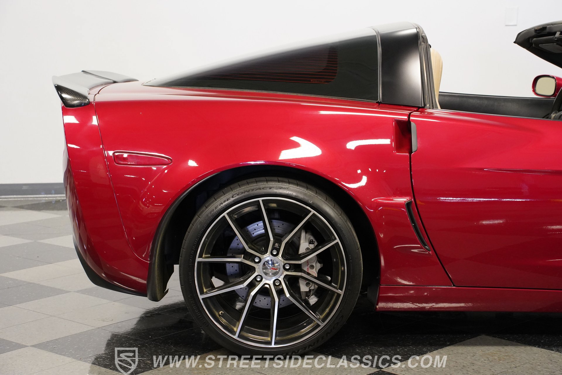 Used 2011 Chevrolet Corvette Grand Sport w/ Preferred Equipment Group RWD image 30