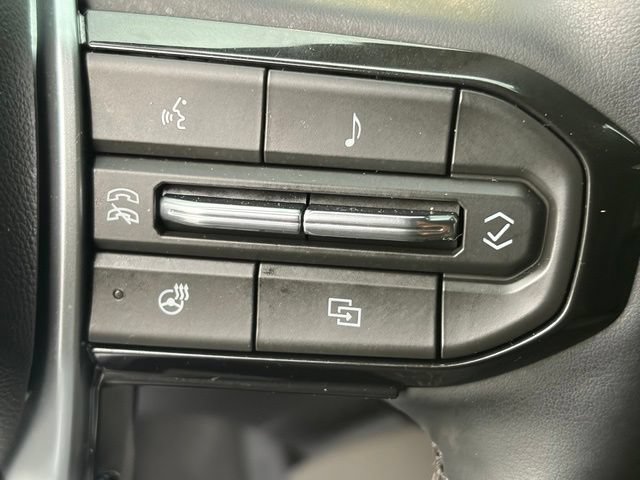 Used 2026 Chevrolet Colorado ZR2 AWD/4WD image 18