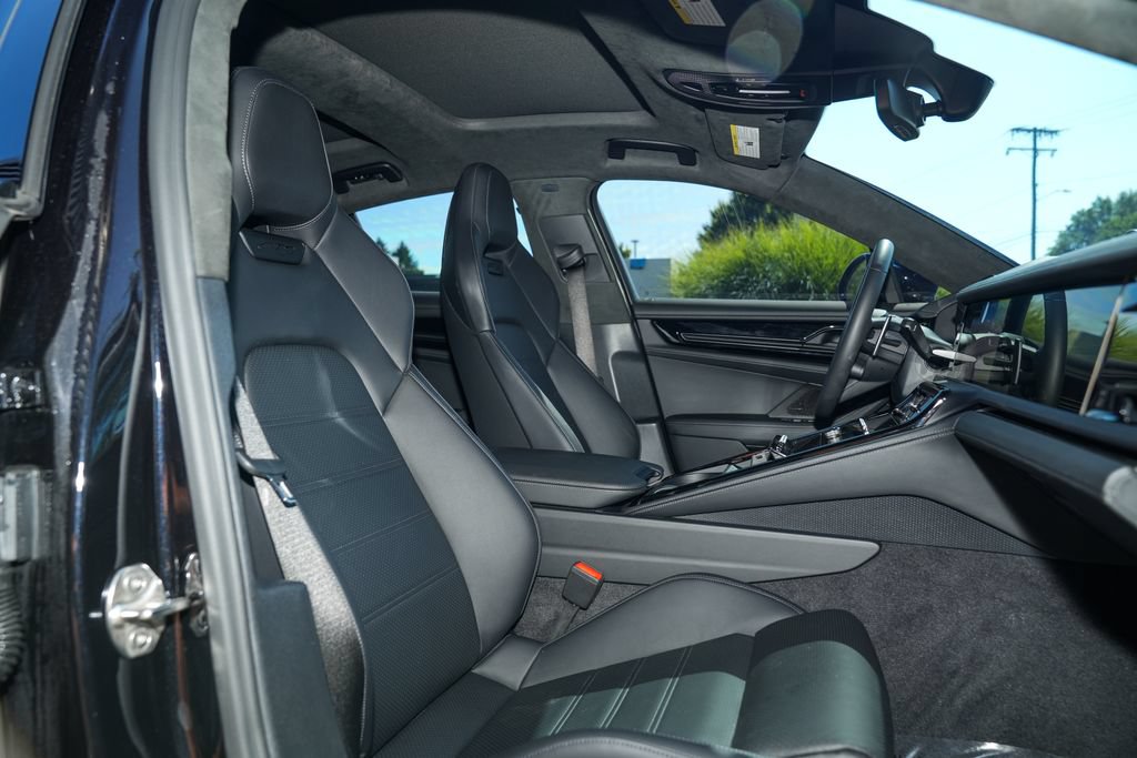 Certified 2026 Porsche Panamera GTS AWD/4WD image 27