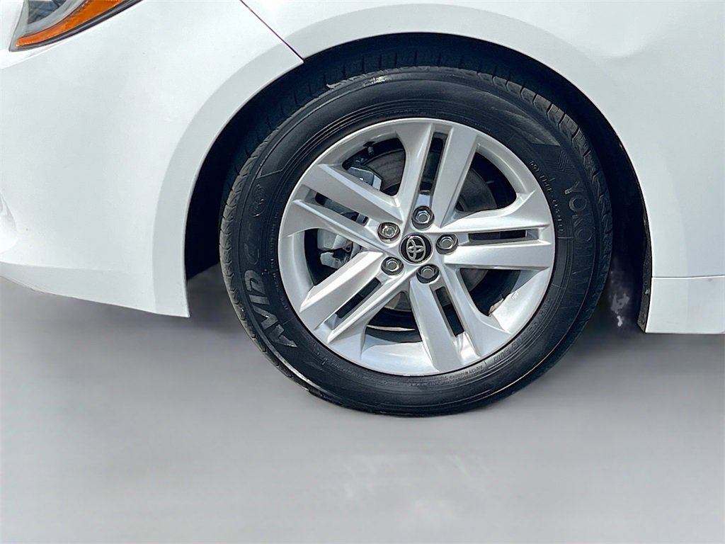 Used 2022 Toyota Corolla SE image 29
