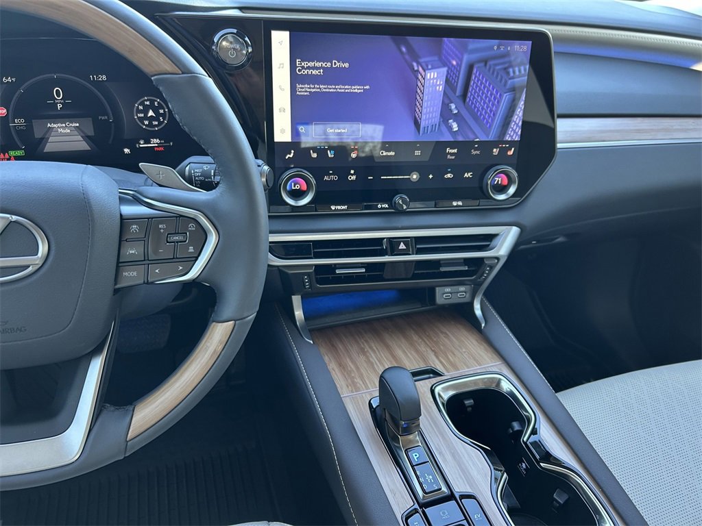 Used 2025 Lexus RX 350 image 17
