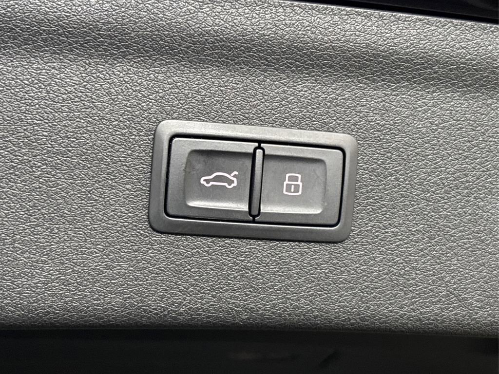 Used 2016 Audi Q3 2.0T Prestige w/ Prestige Package image 14