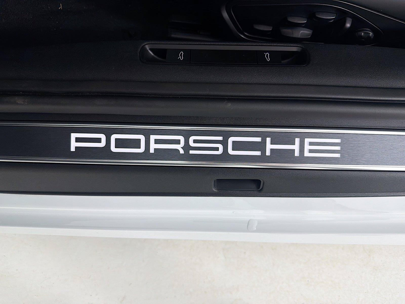 New 2026 Porsche 911 Carrera RWD image 10