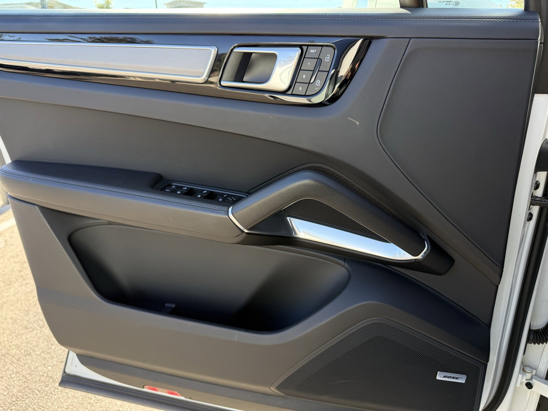 Certified 2022 Porsche Cayenne Turbo S image 26