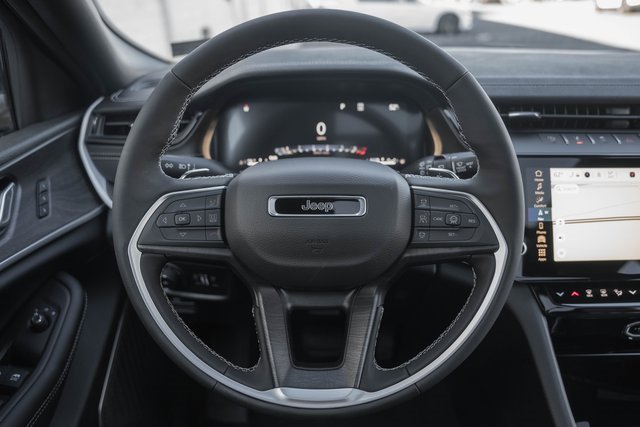 New 2026 Jeep Grand Cherokee Limited image 29