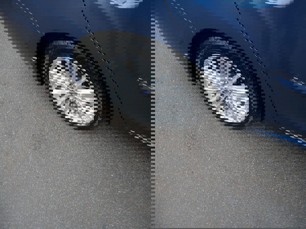 Used 2015 Subaru Impreza 2.0i Premium image 28