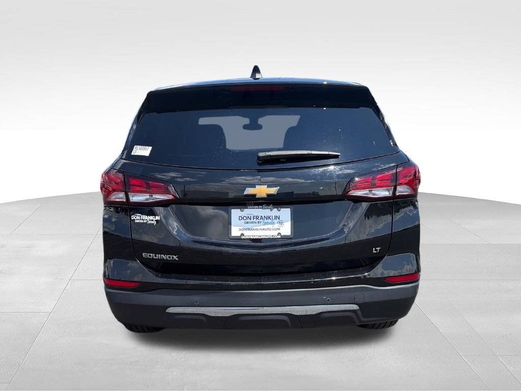 Used 2024 Chevrolet Equinox LT FWD image 4
