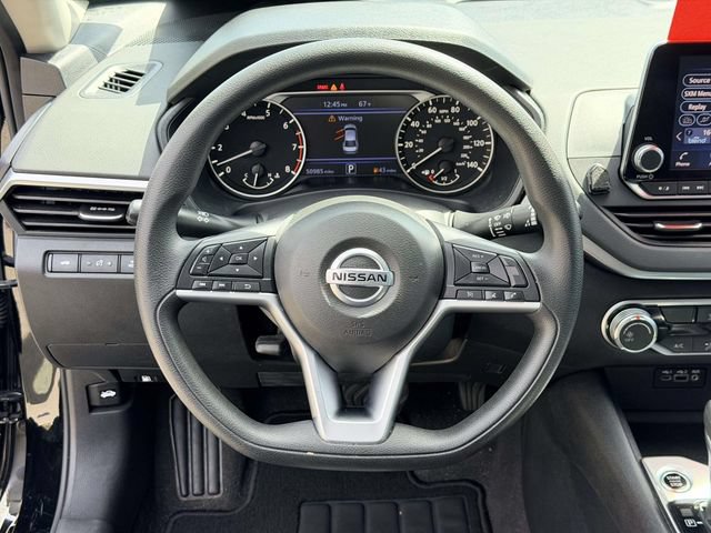 Used 2022 Nissan Altima 2.5 SV FWD image 18