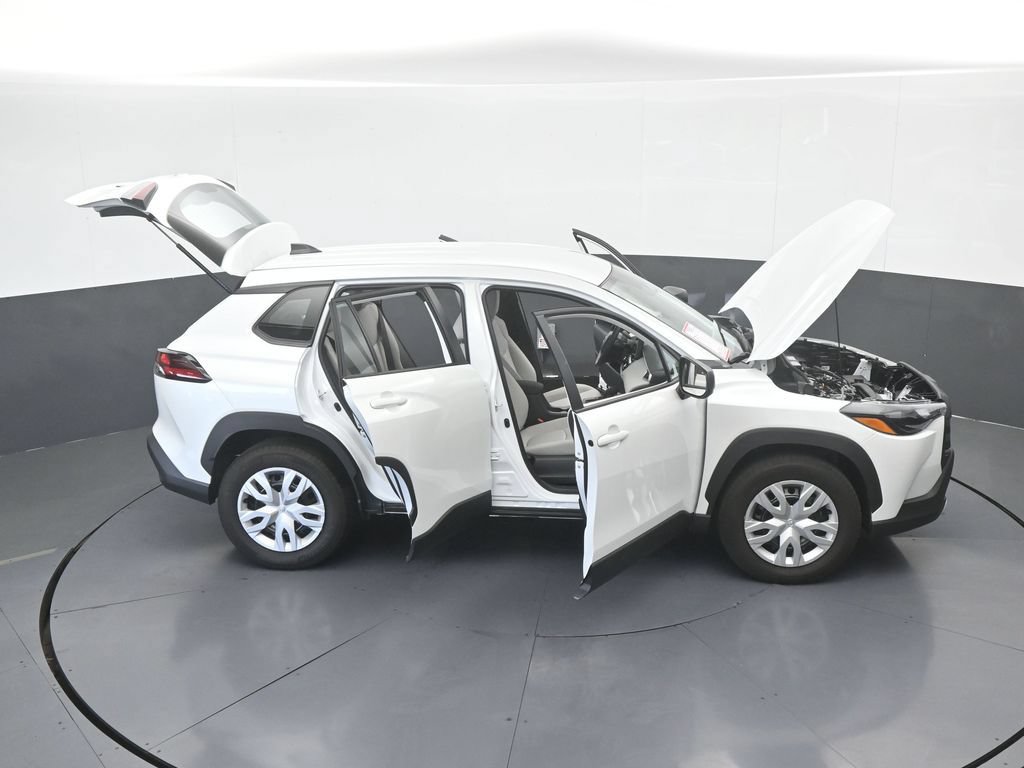 Used 2026 Toyota Corolla Cross L FWD image 67