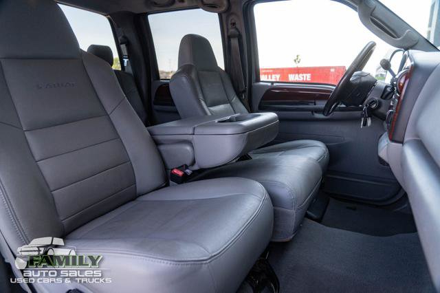 Used 2007 Ford F350 Lariat AWD/4WD image 24