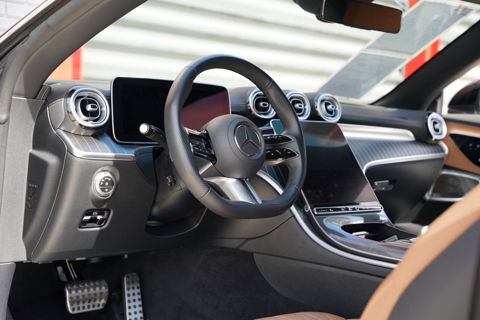 Used 2024 Mercedes-Benz CLE 300 4MATIC Cabriolet image 19