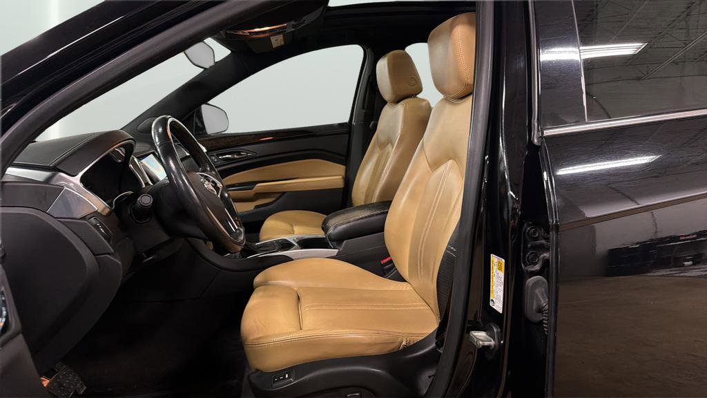 Used 2014 Cadillac SRX Luxury w/ Driver Awareness Package AWD/4WD image 23