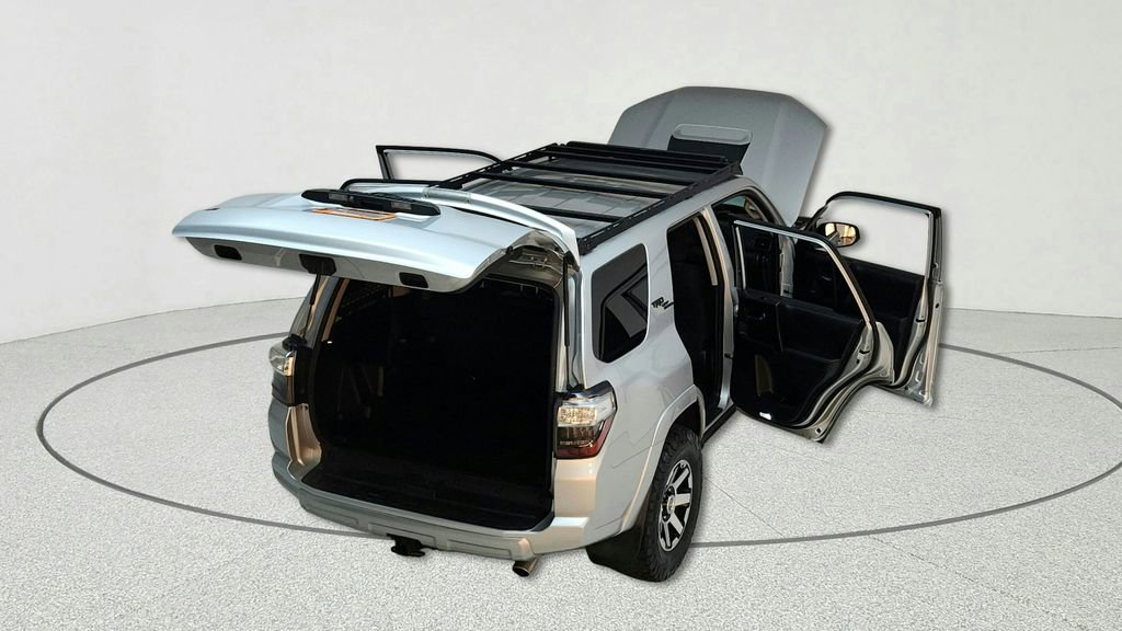 Used 2018 Toyota 4Runner TRD Off-Road image 19