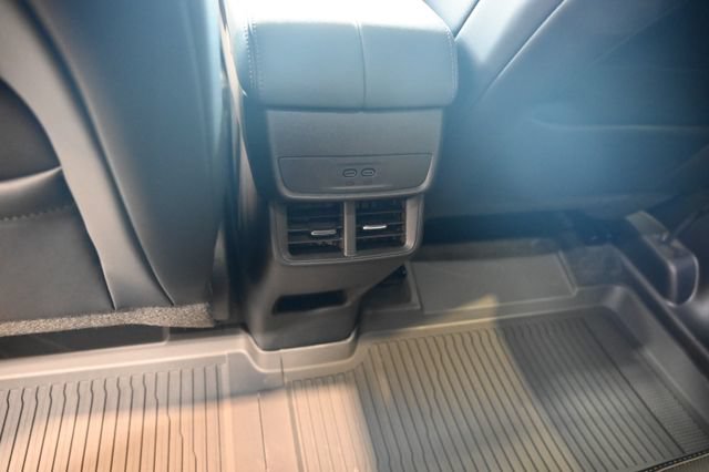 New 2026 GMC Terrain AT4 w/ LPO, Floor Liner Package AWD/4WD image 24