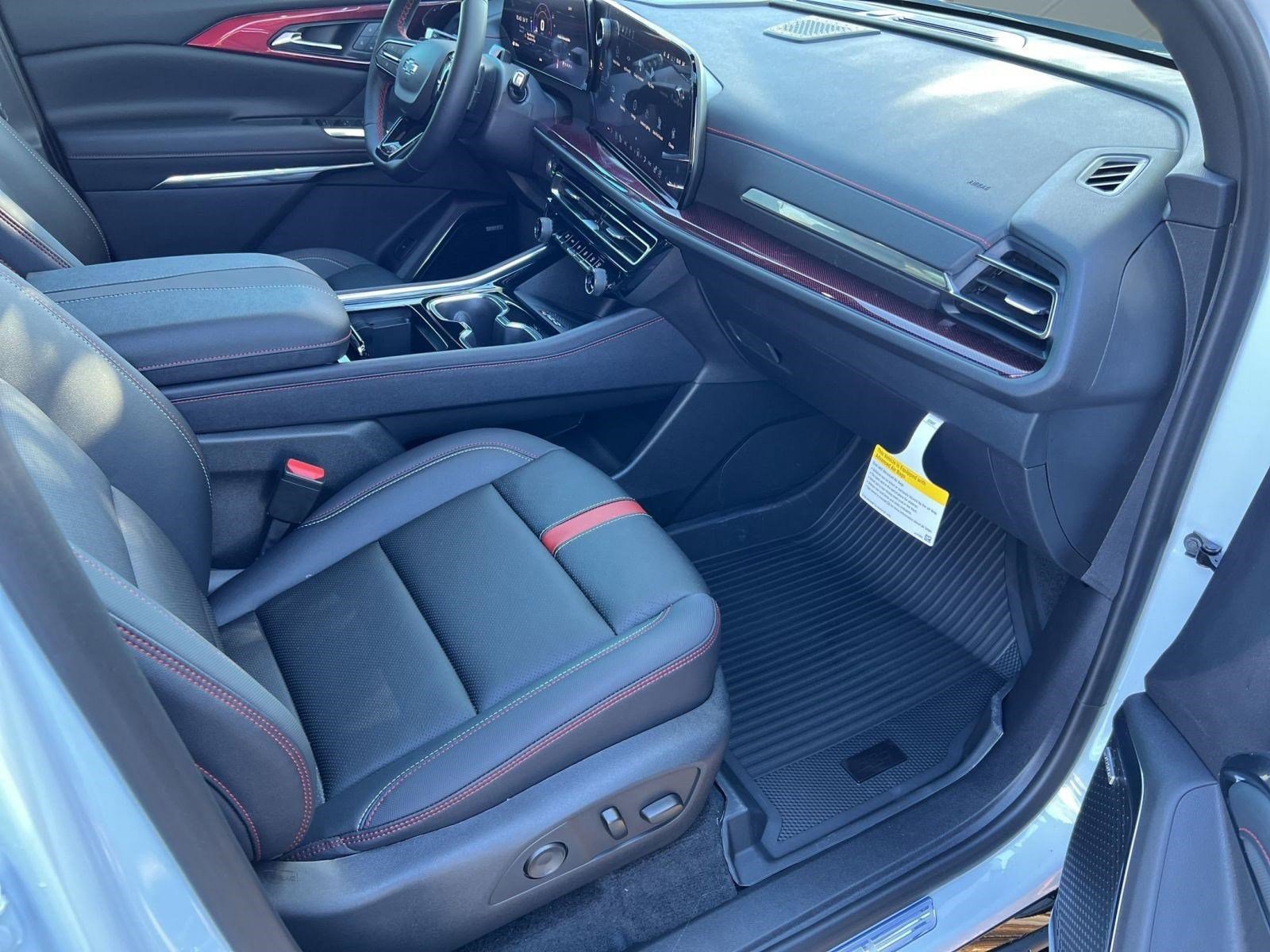 New 2026 Chevrolet Traverse RS FWD image 30