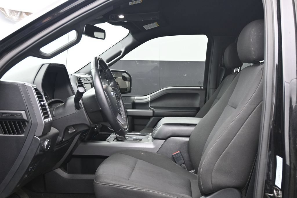 Used 2020 Ford F150 XLT w/ Equipment Group 302A Luxury AWD/4WD image 19