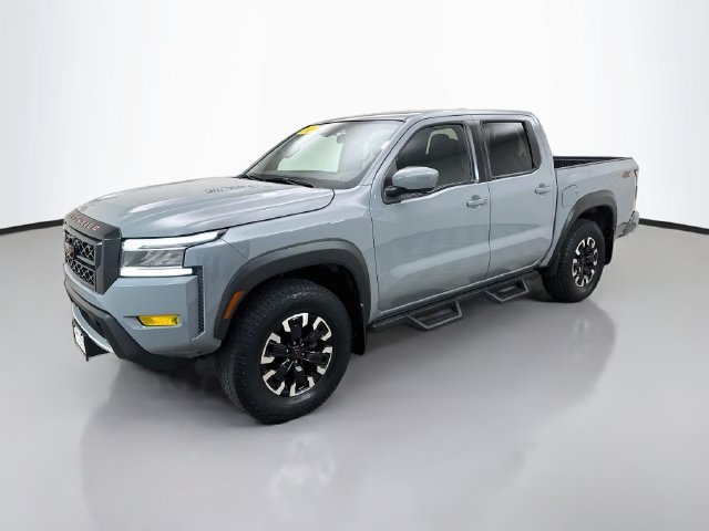 Used 2024 Nissan Frontier PRO-4X w/ Pro Convenience Package AWD/4WD image 3