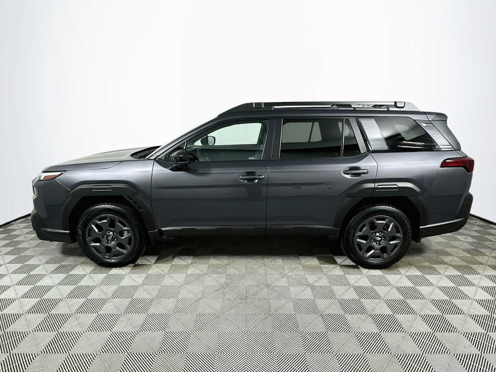 Certified 2026 Subaru Outback Premium AWD/4WD image 4
