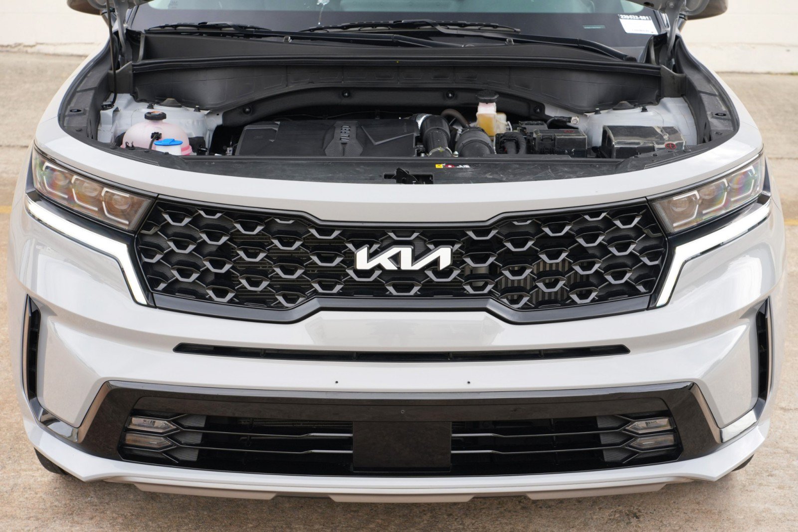 Used 2023 Kia Sorento SX AWD/4WD image 7