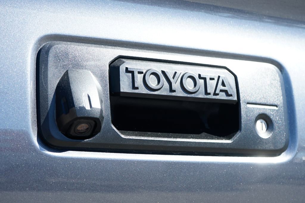 Used 2019 Toyota Tacoma SR w/ SR Convenience Package AWD/4WD image 40