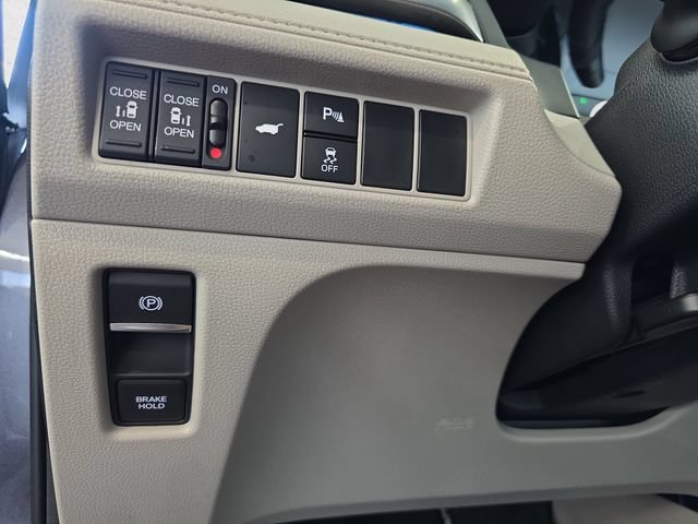 Used 2025 Honda Odyssey Touring image 27