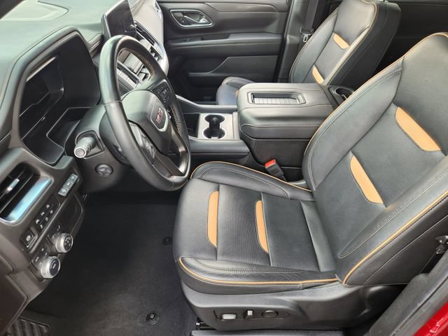 Used 2024 GMC Yukon AT4 w/ AT4 Premium Package AWD/4WD image 8