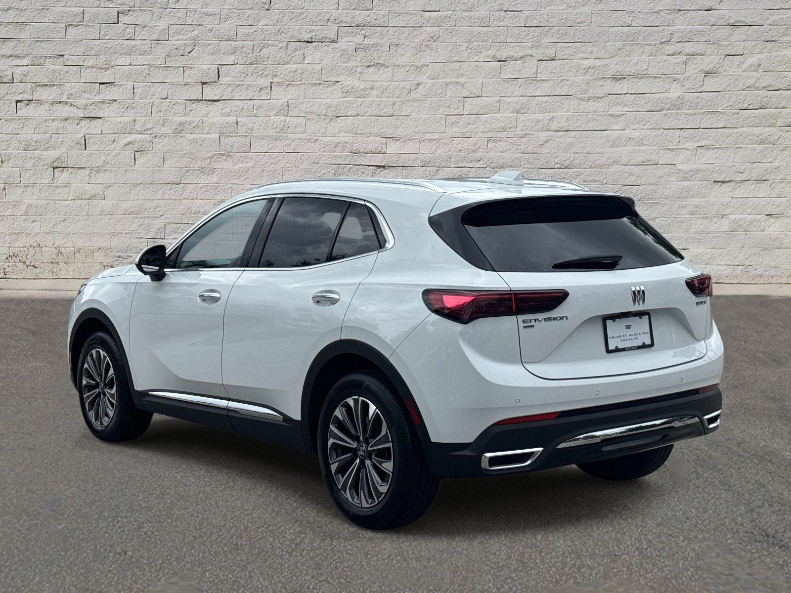 Used 2025 Buick Envision Preferred AWD/4WD image 3