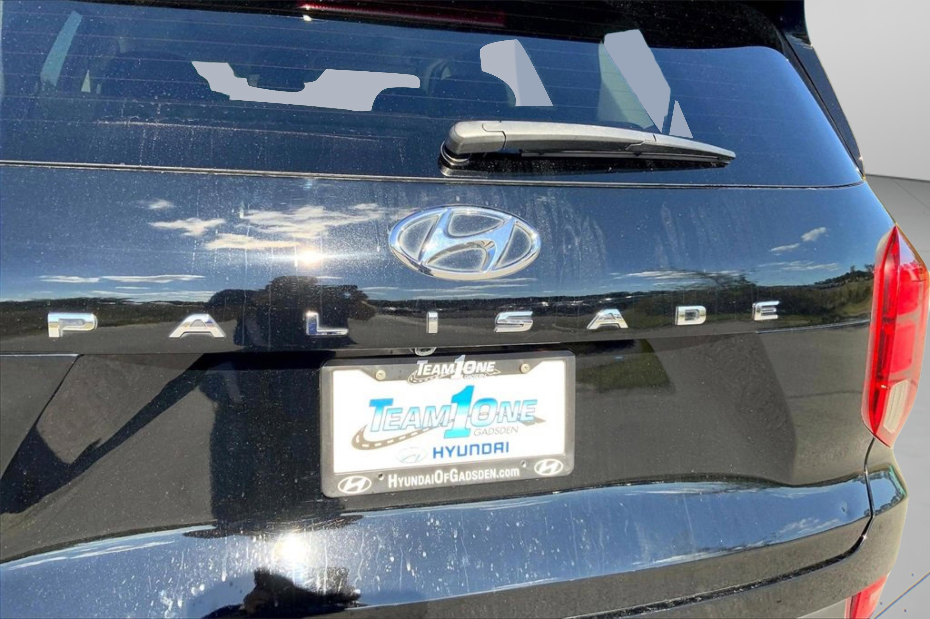 Used 2022 Hyundai Palisade SEL w/ Premium Package image 11