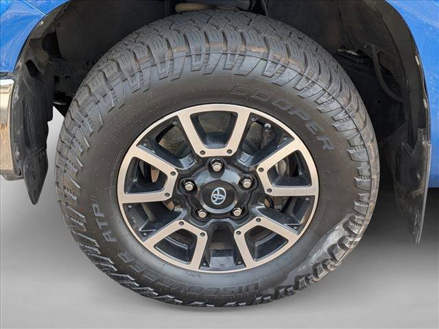 Used 2016 Toyota Tundra SR5 w/ TRD Off Road Package image 29